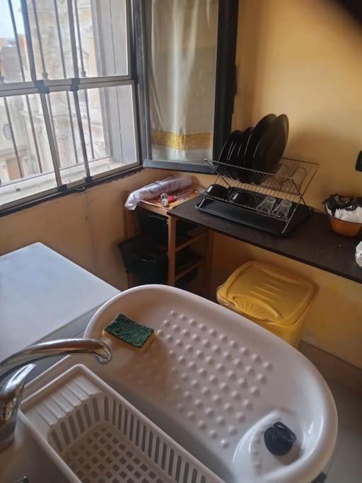 Alimat Guesthouse Catania Bagian luar foto